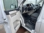 Volkswagen Transporter 2.0 TSI L2H1 Benzine / CNG Dubbele Schuifdeur Airco Cruise controle Bpm vrij Trekhaak Klep achter Omvormer Kastinrichting Standkachel Euro 6 Benzine Ideaal voor ombouw naar Camper !!