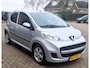 Peugeot 107 1.0-12V Black & Silver