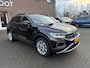 Volkswagen T-Roc 1.5 TSI 150PK AUTOMAAT! KEYLESS/LED/ADAP.CRUISE/CARPLAY