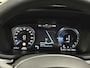 Volvo V60 2.0 T6 Recharge 340pk AWD | Navigatie | Lane assist | Stoelverwarming | Harman&kardon | Apple CarPlay | Virtual cockpit | Camera | DAB | LED | Elektrische achterklep | 19 inch lichtmetalen velgen | Volledig dealeronderhouden
