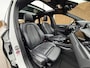 BMW X1 sDrive20i M-sport Automaat | Panoramadak | Leren bekleding | Stoelverwarming | Flippers | Cruise & climate control | Head-up display | Shadow line | Parkeersensoren voor en achter