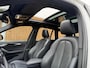 BMW X1 sDrive20i M-sport Automaat | Panoramadak | Leren bekleding | Stoelverwarming | Flippers | Cruise & climate control | Head-up display | Shadow line | Parkeersensoren voor en achter