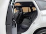 BMW X1 sDrive20i M-sport Automaat | Panoramadak | Leren bekleding | Stoelverwarming | Flippers | Cruise & climate control | Head-up display | Shadow line | Parkeersensoren voor en achter