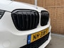 BMW X1 sDrive20i M-sport Automaat | Panoramadak | Leren bekleding | Stoelverwarming | Flippers | Cruise & climate control | Head-up display | Shadow line | Parkeersensoren voor en achter