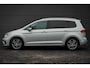Volkswagen Touran 1.8 TSI Highline Business R 7p / Stoel&Stuurverwarming / Pano
