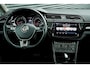 Volkswagen Touran 1.8 TSI Highline Business R 7p / Stoel&Stuurverwarming / Pano