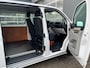 Volkswagen Transporter Kombi 2.0 TDI L1H1 150pk Automaat DSG 8 persoons Airco Cruise Complete onderhoudshistorie aanwezig Btw en bpm vrij Marge Peronenbus Combi Kombi Tourer Passenger Taxi Groepsvervoer Ideaal voor ombouw naar camper
