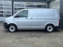Volkswagen Transporter 2.0 TSI L1H1 Benzine Dubbele Schuifdeur Airco Cruise controle Bpm vrij Trekhaak Klep achter Stand kachel Euro 6 Benzine Ideaal voor ombouw naar Camper !!