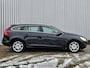 Volvo V60 2.4 D5 Summum /Automaat/Dealer Onderhouden!