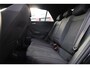 Volkswagen T-Roc 1.5 TSI R-Line PL €604 p/m* 150PK / 110kW ergo stoel achteruitrijcamera privacy glas trekhaak stoelverwarming r line in en exterieur navigatie geactiveerd pdc voor en achter led plus draadloos carplay climatronic spraakbediening