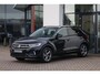 Volkswagen T-Roc 1.5 TSI R-Line PL €604 p/m* 150PK / 110kW ergo stoel achteruitrijcamera privacy glas trekhaak stoelverwarming r line in en exterieur navigatie geactiveerd pdc voor en achter led plus draadloos carplay climatronic spraakbediening