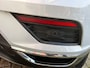 Volkswagen T-Roc 1.5 TSI 150pk Sport / Stoelverw. / Adaptieve cruise / Trekhaak / Virtual cockpit / Navigatie / El. klep / NL auto