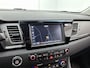Kia Niro 1.6 GDi Hybrid ExecutiveLine | STOELKOELING | STOELVERWARMING | STUURVERWARMING | ACHTERUITRIJCAMERA | NAVIGATIE | APPLE CARPLAY | DODEHOEK DETECTIE | JBL |