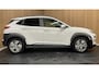 Hyundai Kona Electric EV Premium 64 kWh|GROTE ACCU|100%SOH|FACELIFT|3-FASE|HUD|LEDER|ACC|KRELL|STUURVERW|STOELVERW+VENT.|CAMERA|CARPLAY|NL|