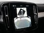 Volvo XC40 B4 Plus Black Edition | Harman Kardon | 360° Camera | Panoramadak | 20" | Trekhaak | Nubuck-Leder