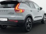 Volvo XC40 B4 Plus Black Edition | Harman Kardon | 360° Camera | Panoramadak | 20" | Trekhaak | Nubuck-Leder