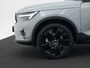 Volvo XC40 B4 Plus Black Edition | Harman Kardon | 360° Camera | Panoramadak | 20" | Trekhaak | Nubuck-Leder