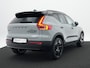Volvo XC40 B4 Plus Black Edition | Harman Kardon | 360° Camera | Panoramadak | 20" | Trekhaak | Nubuck-Leder