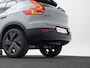 Volvo XC40 B4 Plus Black Edition | Harman Kardon | 360° Camera | Panoramadak | 20" | Trekhaak | Nubuck-Leder