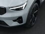 Volvo XC40 B4 Plus Black Edition | Harman Kardon | 360° Camera | Panoramadak | 20" | Trekhaak | Nubuck-Leder