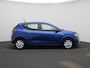 Dacia Sandero 1.0 TCe 90Pk Expression Airconditioning | Navigatie via Apple Carplay/Android Auto | Cruise control | Parkeersensoren achter | Armsteun | Bluetooth | Regen -en Lichtsensor | Mistlampen voor |