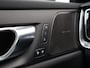 Volvo V60 T6 PLUG-IN HYBRID PLUS DARK H/K 19INCH SCHUIFDAK GETINT GLAS