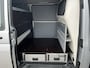 Volkswagen Transporter 2.0 TSI L2H1 204pk DSG Automaat Dubbele schuifdeuren Airco Adaptive Cruise Navigatie Pdc V/A Trekhaak 2500kg Lange wielbasis Lang Bpm vrij voor prive gebruik Kastinrichting Comfort stoelen met zijairbag i