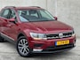 Volkswagen Tiguan 1.4 TSI 150PK 2016 Rood TREKHAAK|NAP|APK