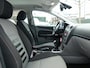 Ford Focus 1.6 Trend, 2 SETS LMV MET ZOMER-/WINTERBANDEN