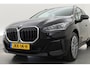BMW 2-Serie Active Tourer 220i | Navi | Camera | Stoelverw. | Apple CarPlay | Cruise | 17'' v