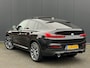BMW X4 xDrive20i Panoramadak L-Cockpit Camera Leder Sfeerlicht Sportstoel Carplay