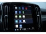 Volvo XC40 Recharge P8 AWD R-Design |Adaptieve Cruise Controle| Blind spot | Verwarmbare Voorstoelen| Verwarmbaar Stuurwiel
