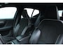 Volvo XC40 Recharge P8 AWD R-Design |Adaptieve Cruise Controle| Blind spot | Verwarmbare Voorstoelen| Verwarmbaar Stuurwiel