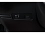 Volvo XC40 Recharge P8 AWD R-Design |Adaptieve Cruise Controle| Blind spot | Verwarmbare Voorstoelen| Verwarmbaar Stuurwiel