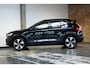 Volvo XC40 Recharge P8 AWD R-Design |Adaptieve Cruise Controle| Blind spot | Verwarmbare Voorstoelen| Verwarmbaar Stuurwiel