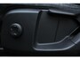 Volvo XC40 Recharge P8 AWD R-Design |Adaptieve Cruise Controle| Blind spot | Verwarmbare Voorstoelen| Verwarmbaar Stuurwiel
