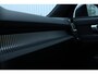 Volvo XC40 Recharge P8 AWD R-Design |Adaptieve Cruise Controle| Blind spot | Verwarmbare Voorstoelen| Verwarmbaar Stuurwiel