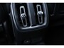 Volvo XC40 Recharge P8 AWD R-Design |Adaptieve Cruise Controle| Blind spot | Verwarmbare Voorstoelen| Verwarmbaar Stuurwiel