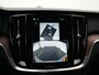 Volvo V60 2.0 T6 Plug-in hybrid AWD Ultra Dark | Bowers & Wilkins | 360° Camera | Massage | Stoelventilatie | Head-Up | Panoramadak | Extra getint glas | Gelamineerd glas | 19"