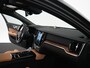 Volvo V60 2.0 T6 Plug-in hybrid AWD Ultra Dark | Bowers & Wilkins | 360° Camera | Massage | Stoelventilatie | Head-Up | Panoramadak | Extra getint glas | Gelamineerd glas | 19"