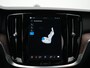 Volvo V60 2.0 T6 Plug-in hybrid AWD Ultra Dark | Bowers & Wilkins | 360° Camera | Massage | Stoelventilatie | Head-Up | Panoramadak | Extra getint glas | Gelamineerd glas | 19"