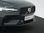 Volvo V60 2.0 T6 Plug-in hybrid AWD Ultra Dark | Bowers & Wilkins | 360° Camera | Massage | Stoelventilatie | Head-Up | Panoramadak | Extra getint glas | Gelamineerd glas | 19"