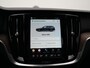 Volvo V60 2.0 T6 Plug-in hybrid AWD Ultra Dark | Bowers & Wilkins | 360° Camera | Massage | Stoelventilatie | Head-Up | Panoramadak | Extra getint glas | Gelamineerd glas | 19"