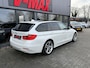 BMW 3-Serie 320i Touring AUT Sport Executive Leder Xenon Pdc Stoelverw