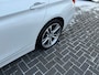 BMW 3-Serie 320i Touring AUT Sport Executive Leder Xenon Pdc Stoelverw