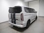 Ford Tourneo Custom Sport 340 2.5 PHEV 233 pk L1 8 persoons | Trekhaak | Winter Pack | Camera | 2x schuifdeur | B&O | Adapt. cruise | LED | 17" | 4 seiz. banden | 2300 kg trekgewicht