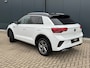 Volkswagen T-Roc 1.0 TSI R-Line * Camera * IQ Light * Massage * Stoelverwarming *