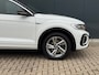 Volkswagen T-Roc 1.0 TSI R-Line * Camera * IQ Light * Massage * Stoelverwarming *