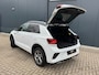 Volkswagen T-Roc 1.0 TSI R-Line * Camera * IQ Light * Massage * Stoelverwarming *