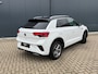 Volkswagen T-Roc 1.0 TSI R-Line * Camera * IQ Light * Massage * Stoelverwarming *